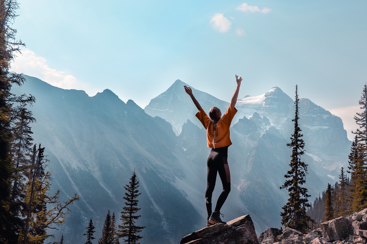 mountains-canada-girl-3959204 positivity
